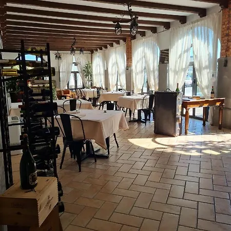 Bed and Breakfast Il Glicine Ristorante Cazzago San Martino